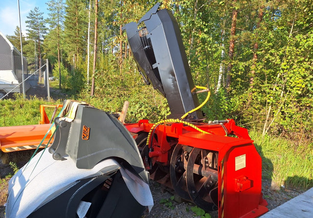 EskoLR4271 - Souffleuse à neige: photos 3 EskoLR4271 - Souffleuse à neige: photos 3