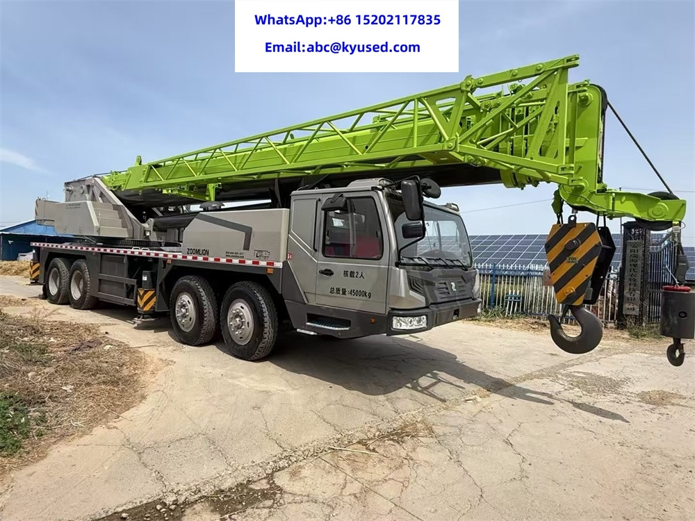 ZOOMLION ZTC700V QY70V 50Ton 70ton truck crane - Grue mobile: photos 2 ZOOMLION ZTC700V QY70V 50Ton 70ton truck crane - Grue mobile: photos 2