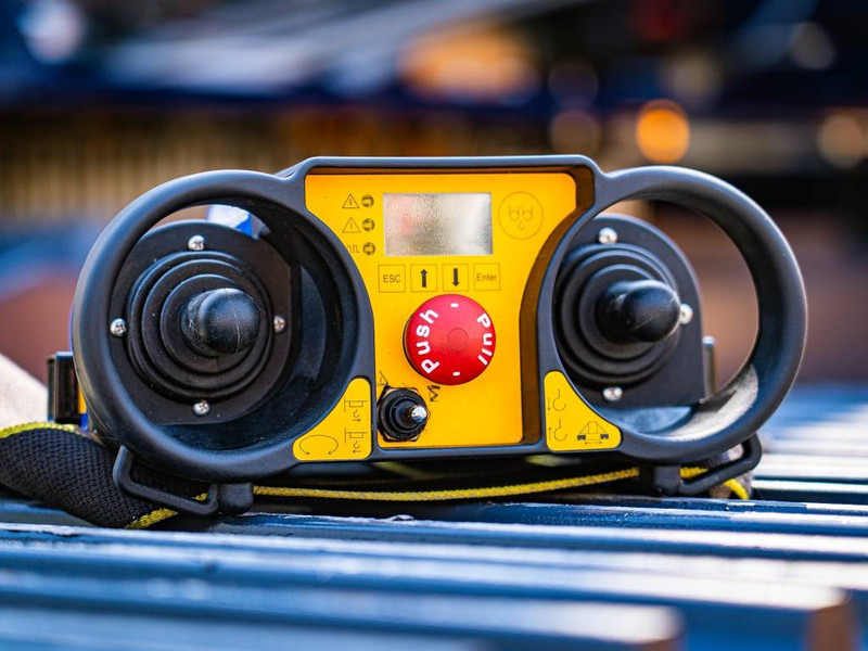 Potain IGO 30 - Grue à montage rapide: photos 3 Potain IGO 30 - Grue à montage rapide: photos 3