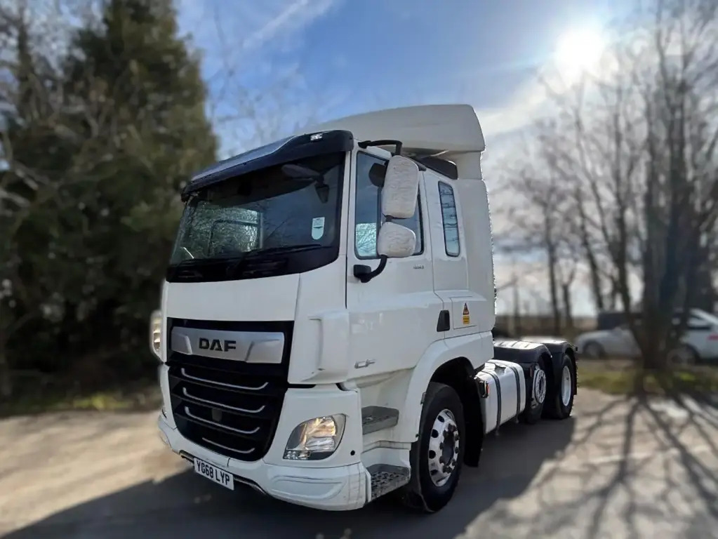 DAF CF 450 6x2 - RHD (LYP) - Tracteur routier: photos 1 DAF CF 450 6x2 - RHD (LYP) - Tracteur routier: photos 1