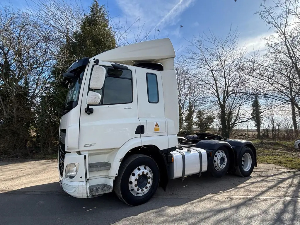 DAF CF 450 6x2 - RHD (LYP) - Tracteur routier: photos 2 DAF CF 450 6x2 - RHD (LYP) - Tracteur routier: photos 2