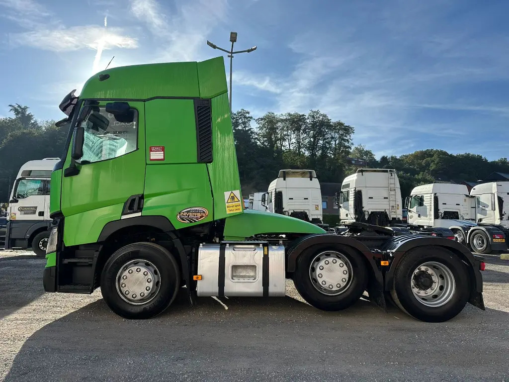 Renault T 460 (GWA) - Tracteur routier: photos 4 Renault T 460 (GWA) - Tracteur routier: photos 4