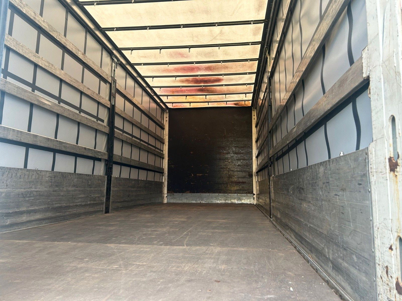 Wecon 6x Wechselpritschen Schiebeplane/Bordwand WP745S - Carrosserie bâchee: photos 2 Wecon 6x Wechselpritschen Schiebeplane/Bordwand WP745S - Carrosserie bâchee: photos 2