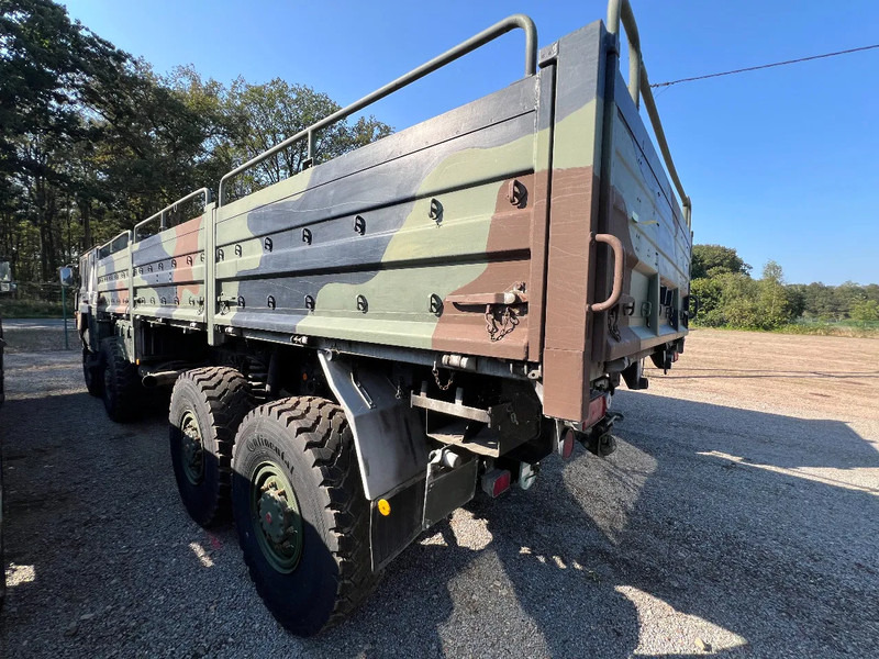 MAN KAT 10 T MIL GL 8x8 - Camion: photos 2 MAN KAT 10 T MIL GL 8x8 - Camion: photos 2