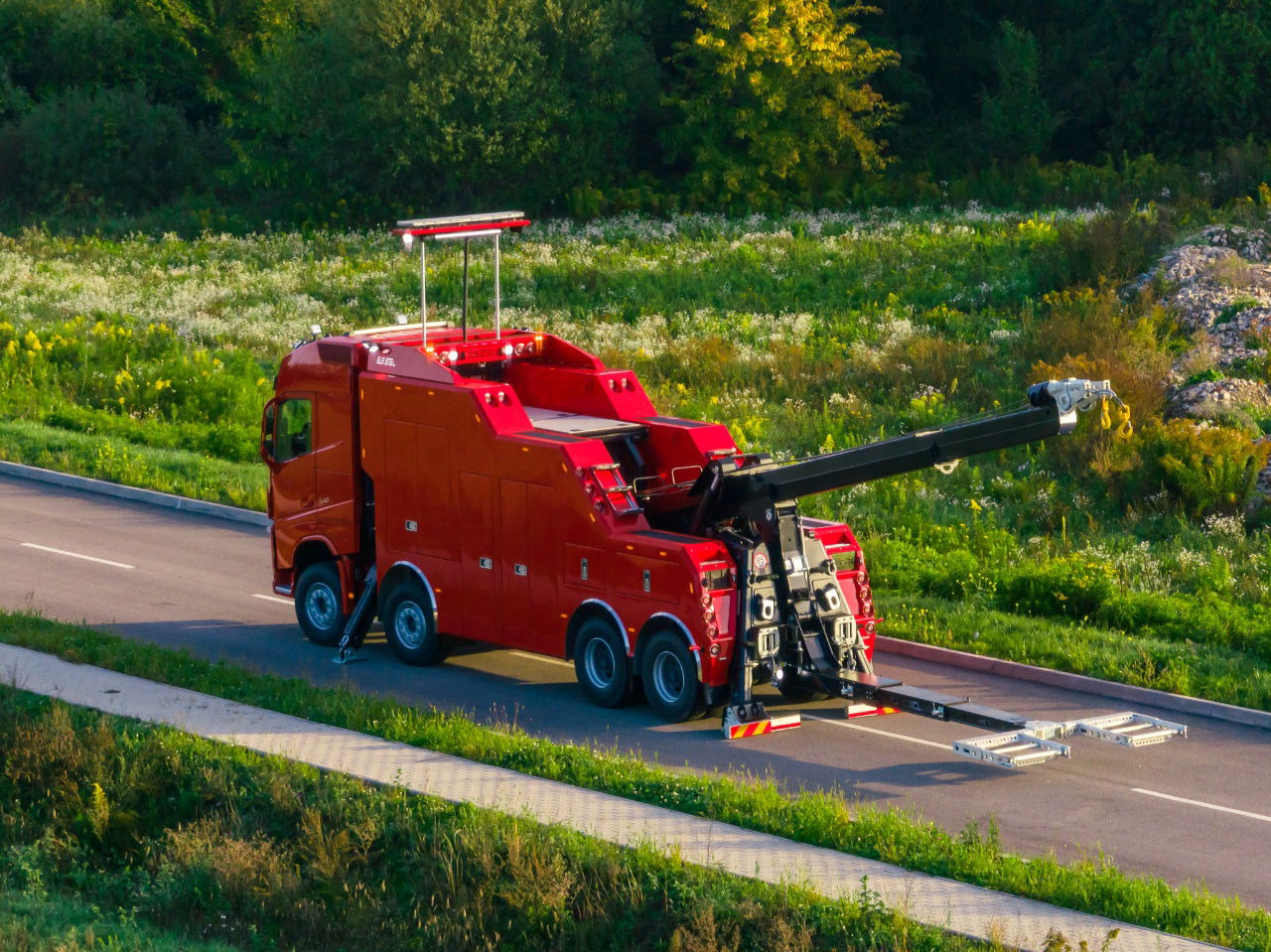 Volvo FH NEW ER4120 5 winches T-REX Volvo FH 540 8x4 WB6,0 White - Remorqueuse: photos 2 Volvo FH NEW ER4120 5 winches T-REX Volvo FH 540 8x4 WB6,0 White - Remorqueuse: photos 2