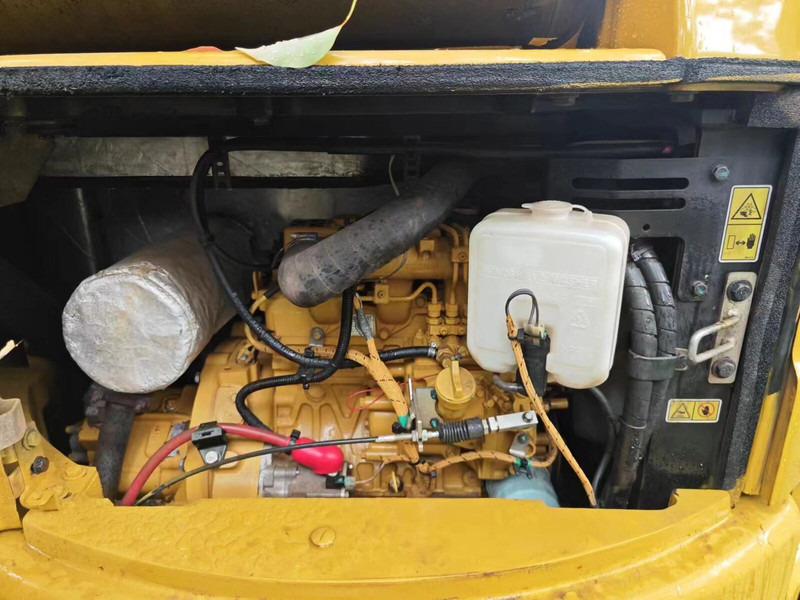 Mini pelle Caterpillar 303.5ECR 303.5 306 307 307.5 308: photos 10 Mini pelle Caterpillar 303.5ECR 303.5 306 307 307.5 308: photos 10