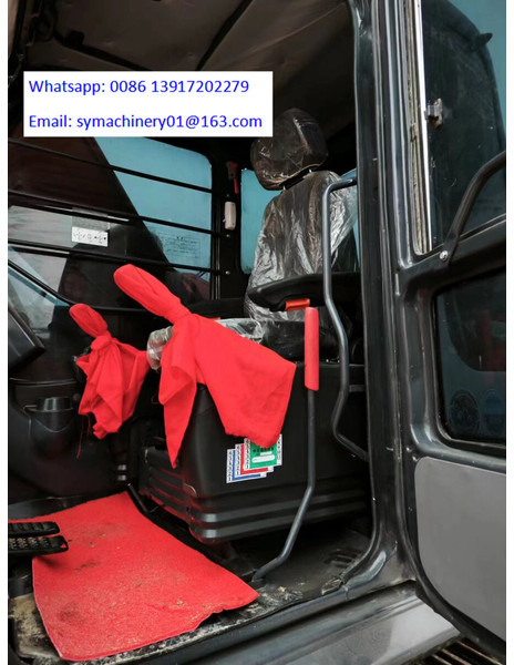 Hitachi ZX210 - Pelle sur chenille: photos 3 Hitachi ZX210 - Pelle sur chenille: photos 3