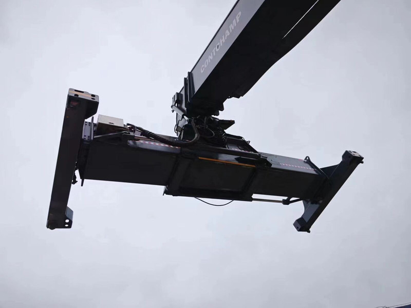 Reach stacker Kalmar DRF450: photos 8 Reach stacker Kalmar DRF450: photos 8