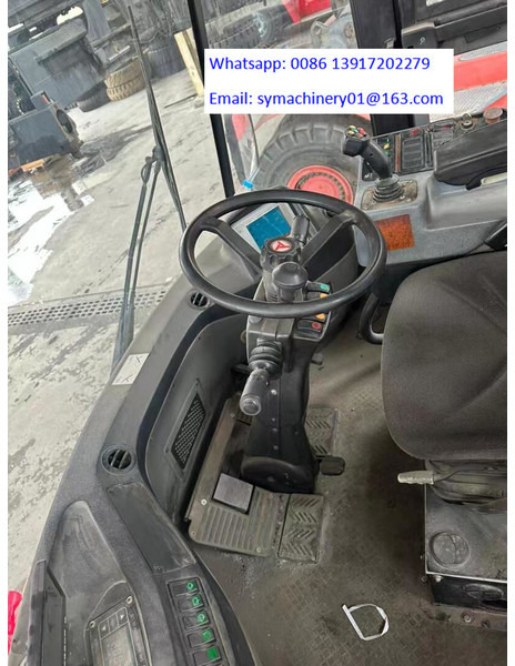 Sany SRSC45C23 - Reach stacker: photos 5 Sany SRSC45C23 - Reach stacker: photos 5