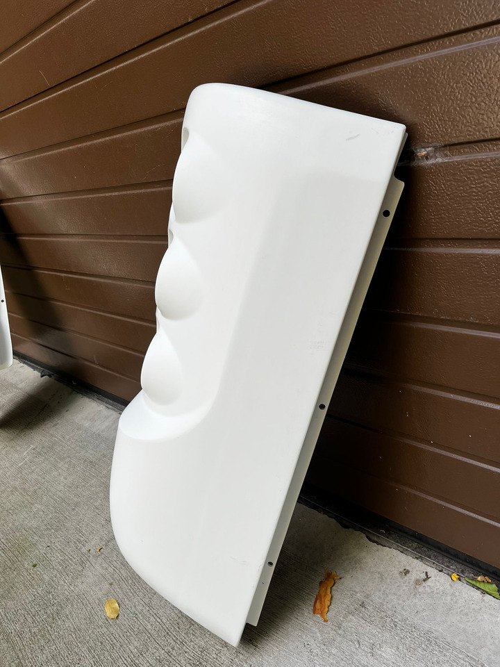 Zderzak, narożnik tylny prawy NEOPLAN TOURLINER NEOPLAN TOURLINER - Carrosserie et extérieur pour Bus: photos 3 Zderzak, narożnik tylny prawy NEOPLAN TOURLINER NEOPLAN TOURLINER - Carrosserie et extérieur pour Bus: photos 3