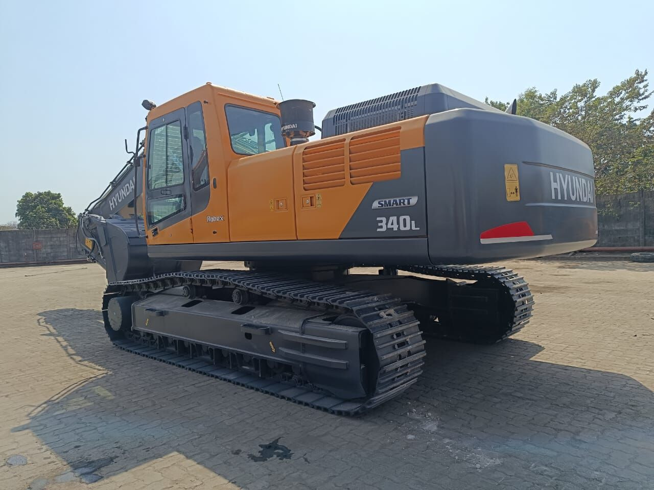 New Hyundai R340 tracked excavator - Pelle sur chenille: photos 1 New Hyundai R340 tracked excavator - Pelle sur chenille: photos 1