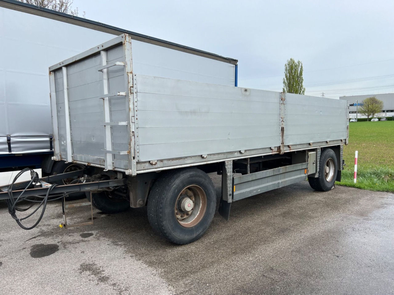 Schwarzmüller SCHEUWIMMER - Remorque plateau: photos 2 Schwarzmüller SCHEUWIMMER - Remorque plateau: photos 2