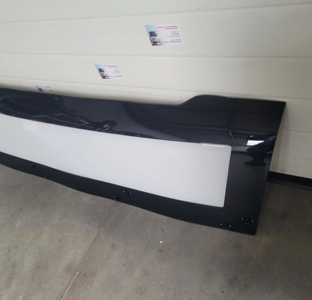 BLENDA REKLAMA VOLVO FH4 FH5 ORYGINAŁ 82267446 CHWALIM116 - Carrosserie et extérieur pour Camion: photos 3 BLENDA REKLAMA VOLVO FH4 FH5 ORYGINAŁ 82267446 CHWALIM116 - Carrosserie et extérieur pour Camion: photos 3