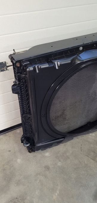 CHLODNICE MAN TGX E6 SZCZELNE ORYGINAŁ 90cm. - Radiateur pour Camion: photos 2 CHLODNICE MAN TGX E6 SZCZELNE ORYGINAŁ 90cm. - Radiateur pour Camion: photos 2