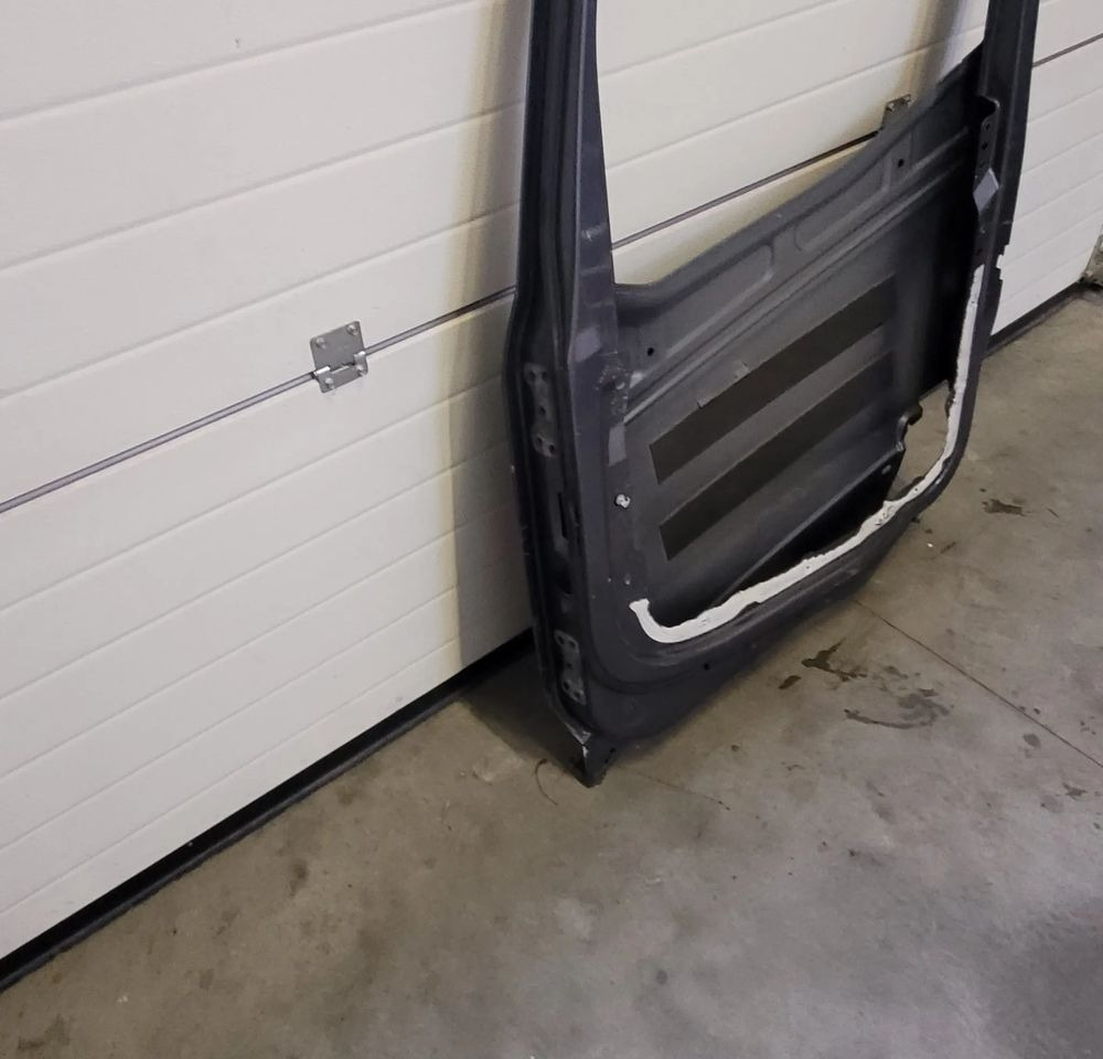 DRZWI RENAULT RANGE T GAMA ORYGINAŁ CHWALIM116 - Portière et pièces pour Camion: photos 5 DRZWI RENAULT RANGE T GAMA ORYGINAŁ CHWALIM116 - Portière et pièces pour Camion: photos 5