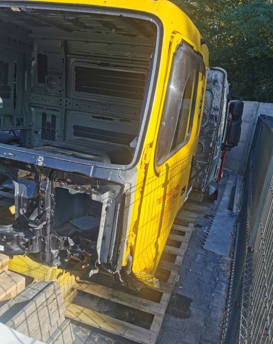 KABINA VOLVO FMX FM euro6 - Cabine pour Camion: photos 4 KABINA VOLVO FMX FM euro6 - Cabine pour Camion: photos 4