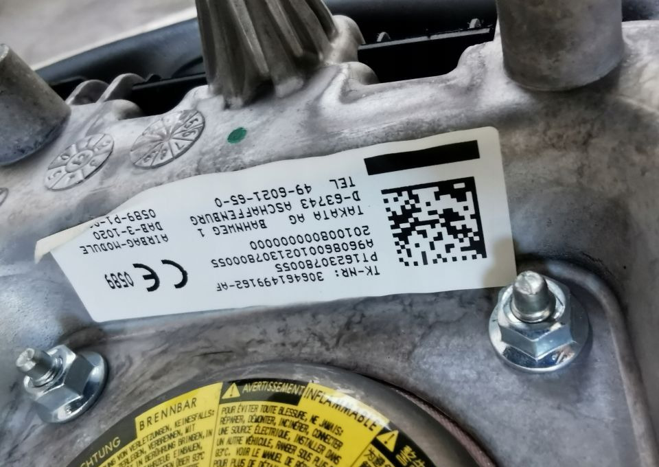 KIEROWNICA AIR BAG MERCEDES ACTROS MP4 - Volant: photos 4 KIEROWNICA AIR BAG MERCEDES ACTROS MP4 - Volant: photos 4