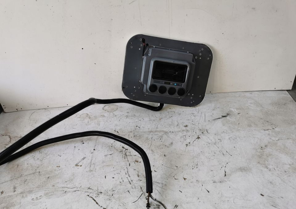 Klimatyzacja waeco sp950T sama góra - Chauffage/ Ventilation pour Camion: photos 4 Klimatyzacja waeco sp950T sama góra - Chauffage/ Ventilation pour Camion: photos 4