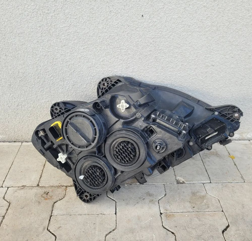 LAMPA LEWA FULL LED DAF XF 106 ORYGINAL - Lumière/ Éclairage pour Camion: photos 4 LAMPA LEWA FULL LED DAF XF 106 ORYGINAL - Lumière/ Éclairage pour Camion: photos 4