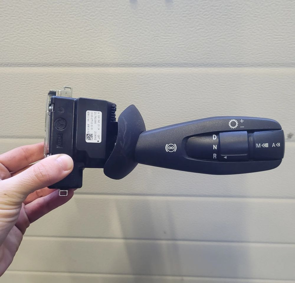 MANETKA ZMIANY BIEGÓW MERCEDES ACTROS A0095452324 CHWALIM116 - Levier de vitesse pour Camion: photos 1 MANETKA ZMIANY BIEGÓW MERCEDES ACTROS A0095452324 CHWALIM116 - Levier de vitesse pour Camion: photos 1