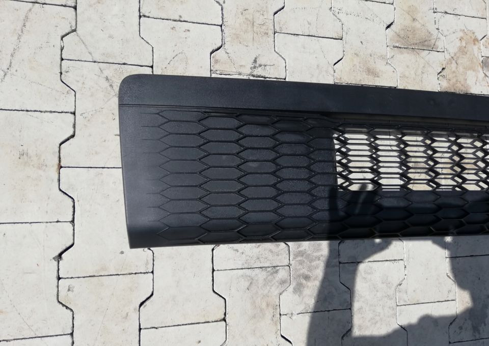MASKA GRILL ATRAPA VOLVO FL FE 82523575 NOWY ORYG. - Calandre pour Camion: photos 2 MASKA GRILL ATRAPA VOLVO FL FE 82523575 NOWY ORYG. - Calandre pour Camion: photos 2