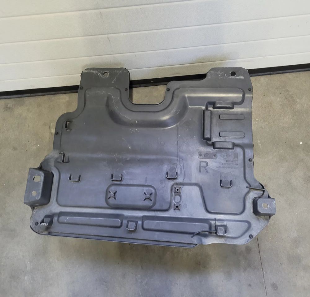 SCHOWEK BOCZNY RENAULT GAMA T 82226073 CHWALIM116 - Carrosserie et extérieur pour Camion: photos 4 SCHOWEK BOCZNY RENAULT GAMA T 82226073 CHWALIM116 - Carrosserie et extérieur pour Camion: photos 4