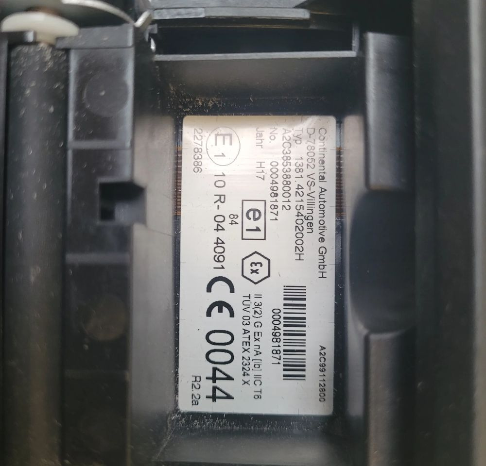 TACHOGRAF SCANIA 2278386 R 2.2a CHWALIM116 - Chronotachygraphe pour Camion: photos 2 TACHOGRAF SCANIA 2278386 R 2.2a CHWALIM116 - Chronotachygraphe pour Camion: photos 2