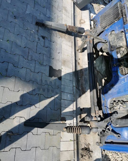 Wywrot KABINY MERCEDES ACTROS MP4 - Suspension de cabine pour Camion: photos 1 Wywrot KABINY MERCEDES ACTROS MP4 - Suspension de cabine pour Camion: photos 1