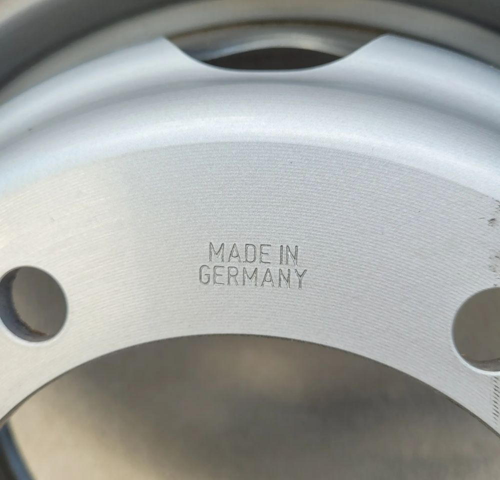 ZAPAS KOLO MIDLUM D 205/75 R17.5 LSR1+ CONTINENTAL - Pneu pour Camion: photos 2 ZAPAS KOLO MIDLUM D 205/75 R17.5 LSR1+ CONTINENTAL - Pneu pour Camion: photos 2