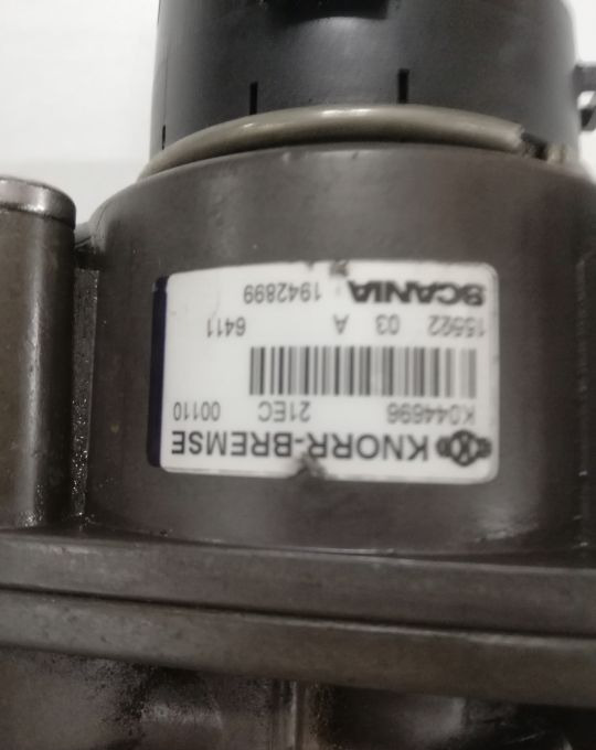 ZAWÓR HAMULCA SCANIA K044696 1942899 - Valve de frein pour Camion: photos 2 ZAWÓR HAMULCA SCANIA K044696 1942899 - Valve de frein pour Camion: photos 2
