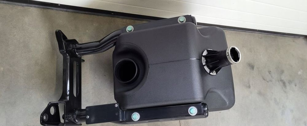 ZBIORNIK AD BLUE MAN TGS E6 81.15402 5047 - AdBlue réservoir pour Camion: photos 2 ZBIORNIK AD BLUE MAN TGS E6 81.15402 5047 - AdBlue réservoir pour Camion: photos 2