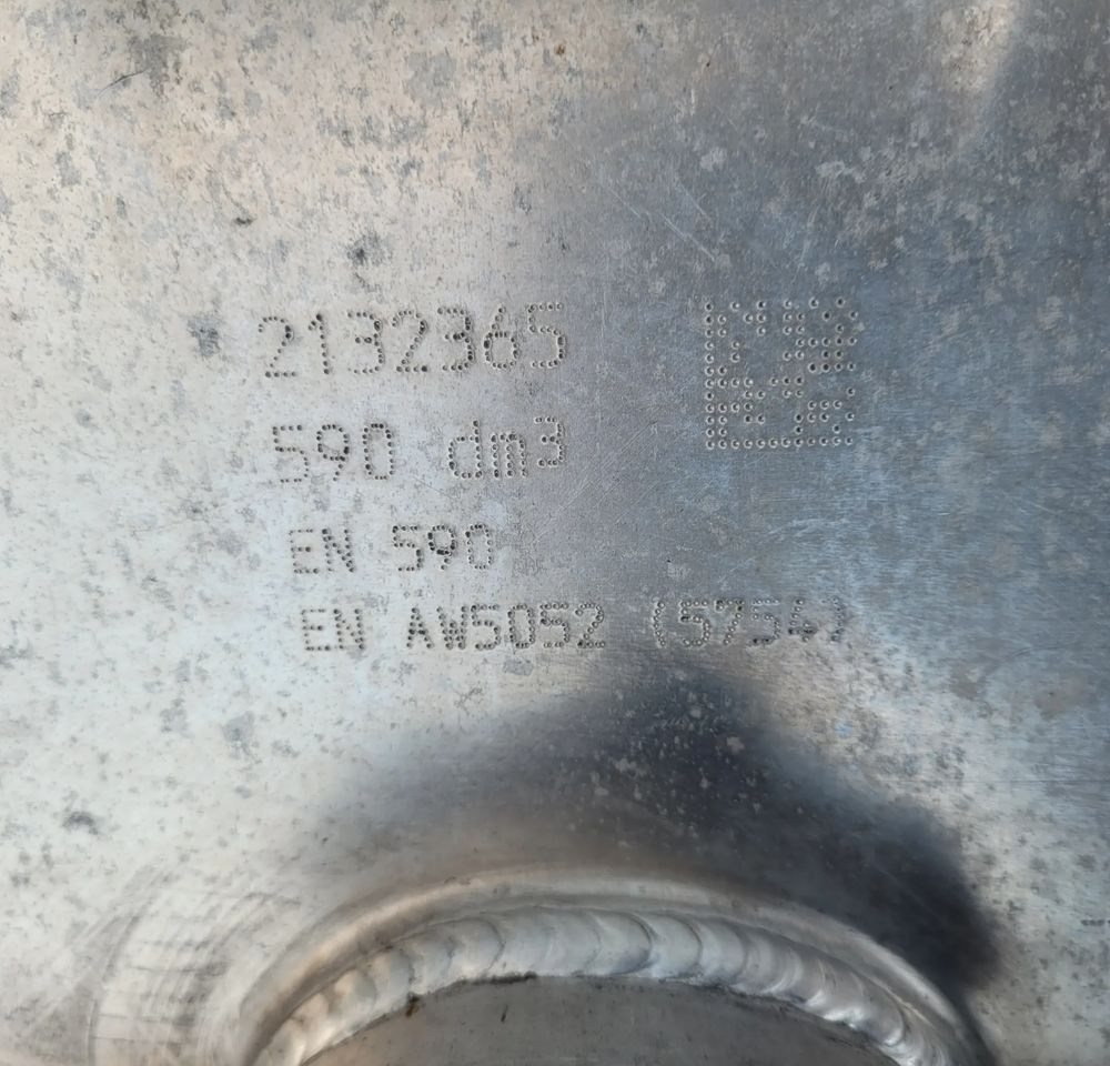 ZBIORNIK PALIWA DAF 2132365 590L ORYGINAŁ CHWALIM116 - Système de carburant pour Camion: photos 5 ZBIORNIK PALIWA DAF 2132365 590L ORYGINAŁ CHWALIM116 - Système de carburant pour Camion: photos 5