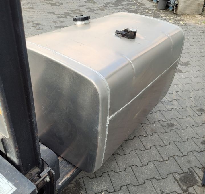 ZBIORNIK PALIWA NOWA MAN daf 450L 113X70X70CM - Système de carburant pour Camion: photos 2 ZBIORNIK PALIWA NOWA MAN daf 450L 113X70X70CM - Système de carburant pour Camion: photos 2