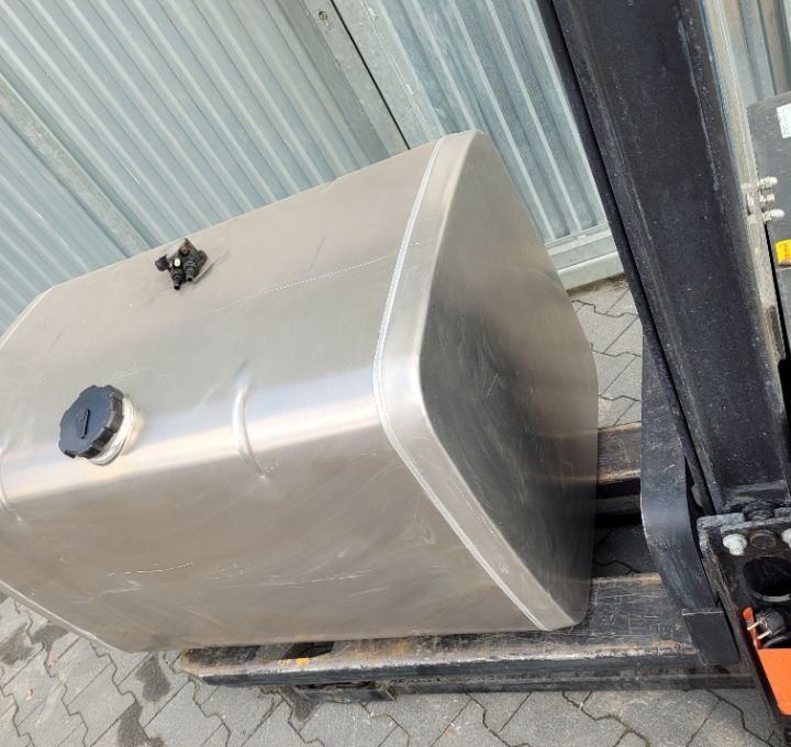 ZBIORNIK PALIWA NOWA MAN daf 450L 113X70X70CM - Système de carburant pour Camion: photos 3 ZBIORNIK PALIWA NOWA MAN daf 450L 113X70X70CM - Système de carburant pour Camion: photos 3