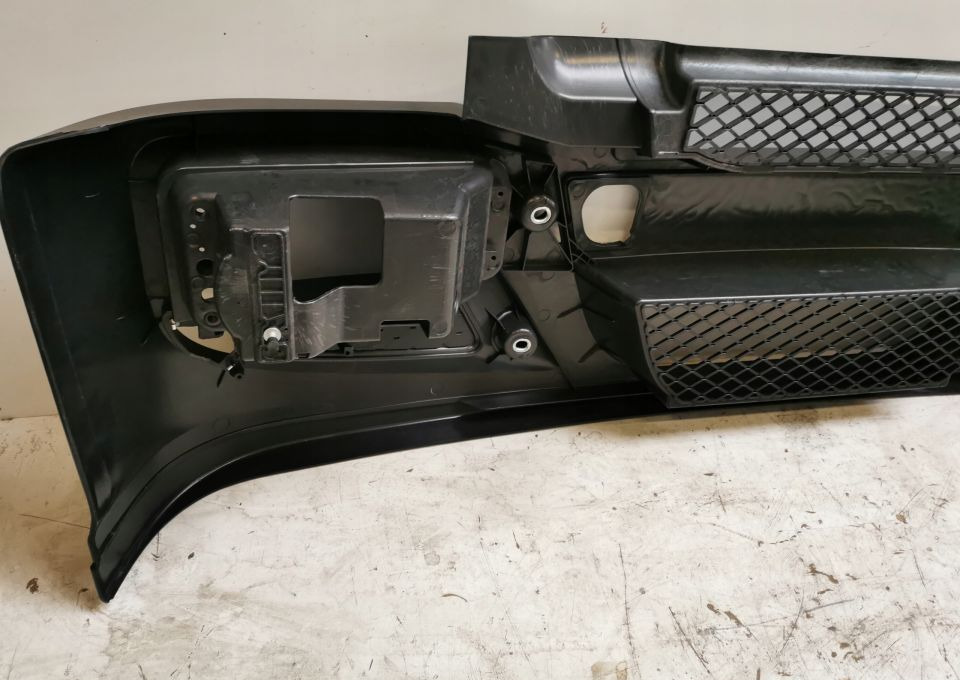 ZDERZAK IVECO EUROCARGO WYSOKI 120 2008/2018 - Pare-chocs: photos 5 ZDERZAK IVECO EUROCARGO WYSOKI 120 2008/2018 - Pare-chocs: photos 5