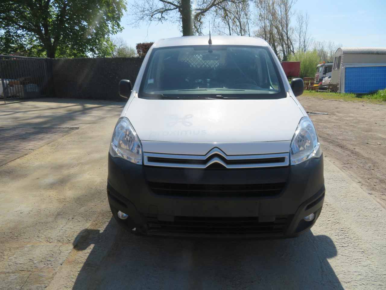 CITROËN Berlingo 1.6 BlueHDi CLUB - Fourgon utilitaire: photos 2 CITROËN Berlingo 1.6 BlueHDi CLUB - Fourgon utilitaire: photos 2
