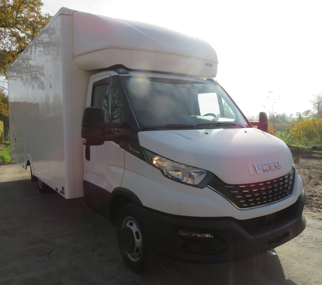 Iveco Daily 35C14 - Fourgon grand volume: photos 1 Iveco Daily 35C14 - Fourgon grand volume: photos 1