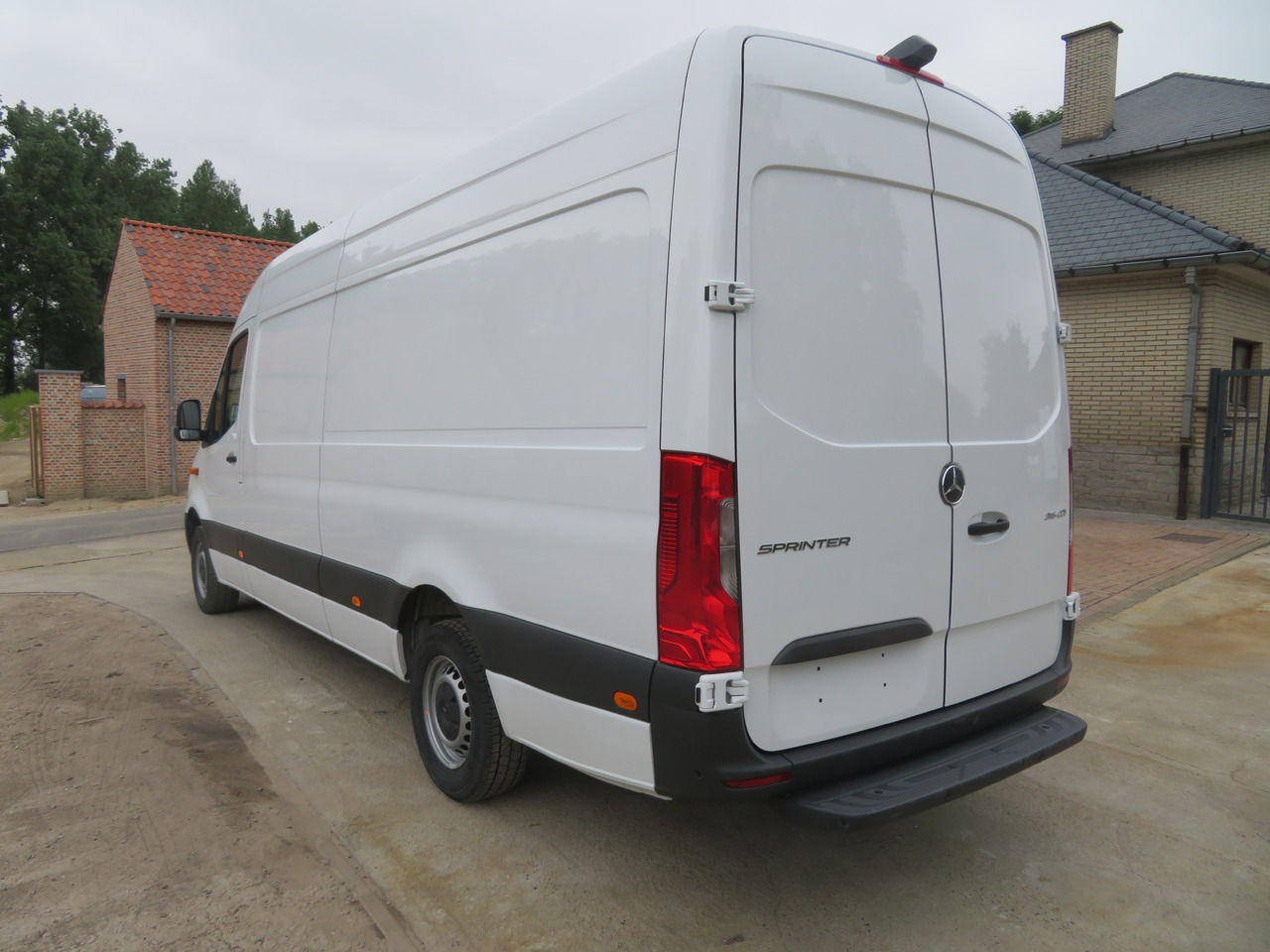 MERCEDES-BENZ Sprinter 315cdi - A3H2 - Fourgon utilitaire: photos 5 MERCEDES-BENZ Sprinter 315cdi - A3H2 - Fourgon utilitaire: photos 5