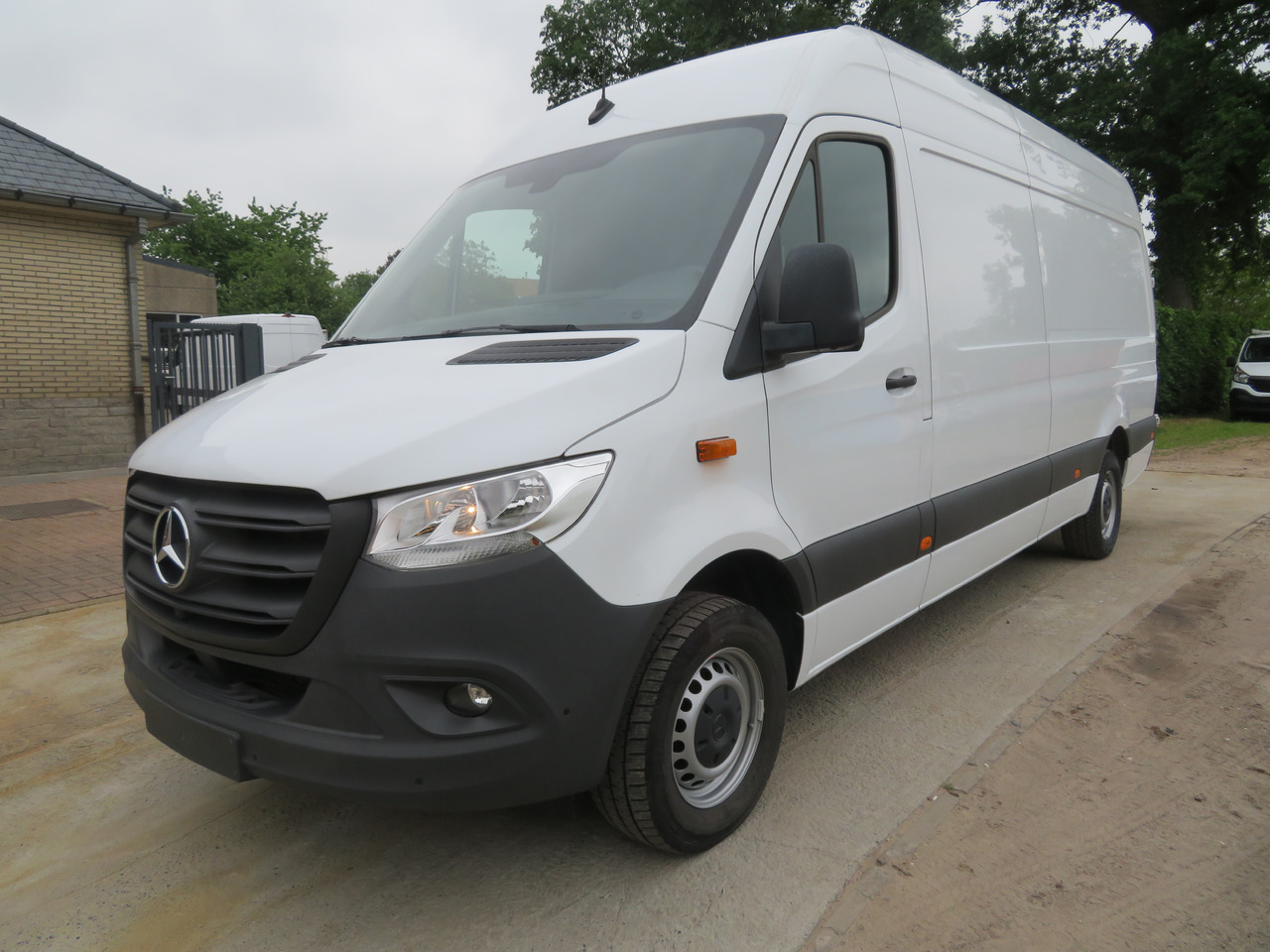 MERCEDES-BENZ Sprinter 315cdi - A3H2 - Fourgon utilitaire: photos 3 MERCEDES-BENZ Sprinter 315cdi - A3H2 - Fourgon utilitaire: photos 3