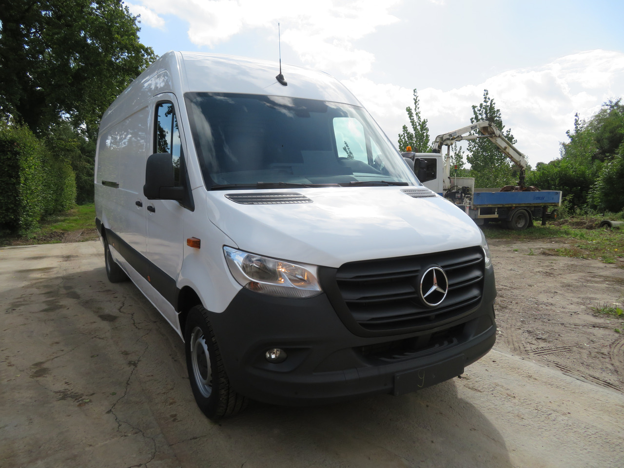 Mercedes-Benz Sprinter 317cdi - A3H2 - Fourgon utilitaire: photos 1 Mercedes-Benz Sprinter 317cdi - A3H2 - Fourgon utilitaire: photos 1