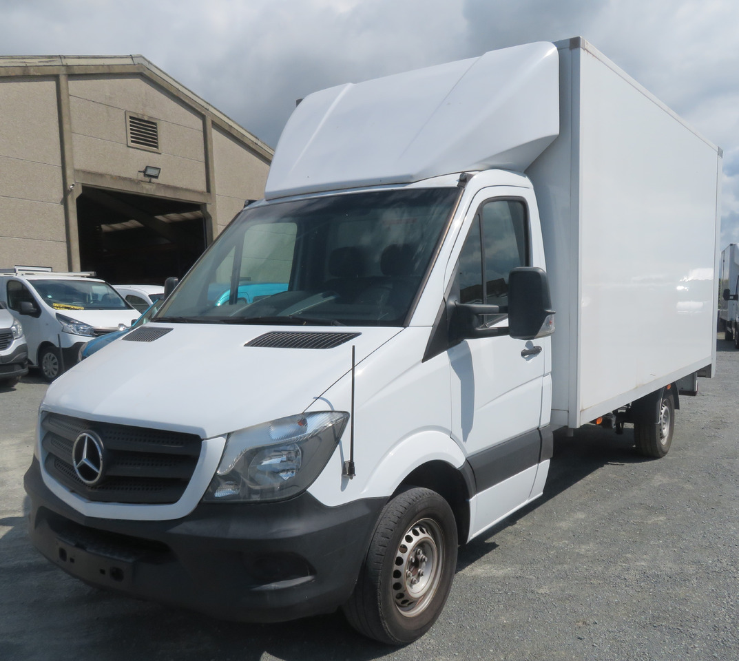 Mercedes Sprinter 314CDI - Fourgon grand volume: photos 4 Mercedes Sprinter 314CDI - Fourgon grand volume: photos 4