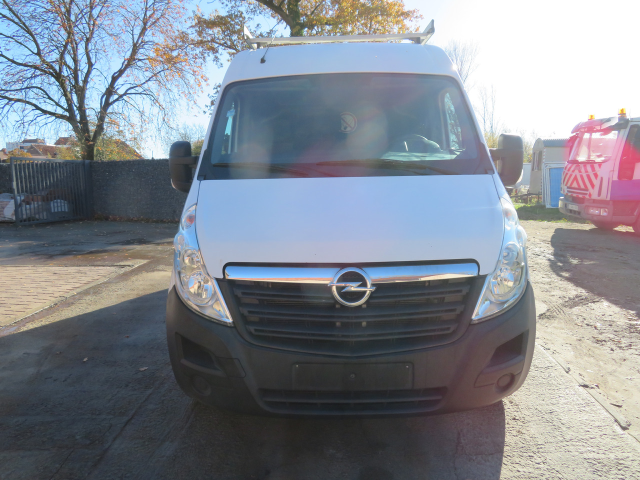 Opel Movano 2.3 CDTI - L2H2 - Fourgonnette: photos 2 Opel Movano 2.3 CDTI - L2H2 - Fourgonnette: photos 2