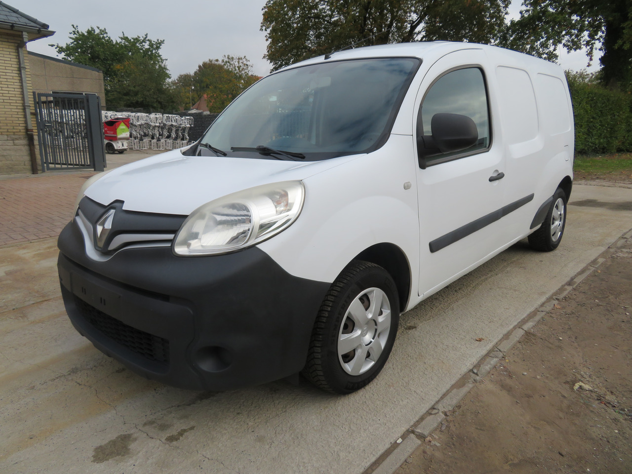 Renault Kangoo MAXI 1.5dCi - Fourgonnette: photos 3 Renault Kangoo MAXI 1.5dCi - Fourgonnette: photos 3