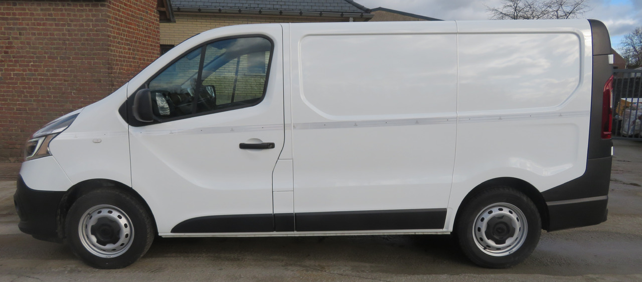 Renault Trafic - L1H1 - 2.0dCi - Fourgonnette: photos 4 Renault Trafic - L1H1 - 2.0dCi - Fourgonnette: photos 4