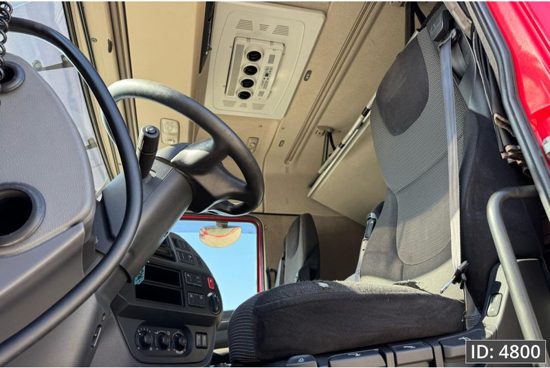 DAF XF 440 SC, Euro 6, / Standklima / 2x Tank / Fridge - Tracteur routier: photos 5 DAF XF 440 SC, Euro 6, / Standklima / 2x Tank / Fridge - Tracteur routier: photos 5