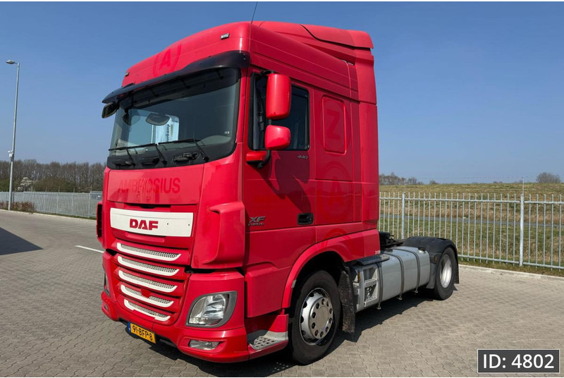 DAF XF 440 SC, Euro 6, / Standklima / 2x Tank / Fridge - Tracteur routier: photos 1 DAF XF 440 SC, Euro 6, / Standklima / 2x Tank / Fridge - Tracteur routier: photos 1