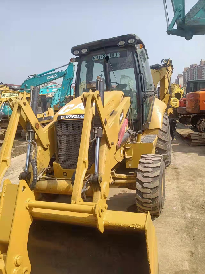 CATERPILLAR 430F - Tractopelle: photos 4 CATERPILLAR 430F - Tractopelle: photos 4