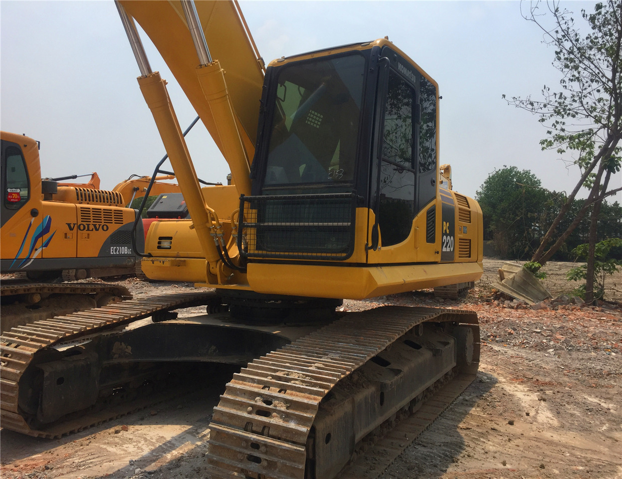 CATERPILLAR Crawler Excavator PC 220 - Pelle sur chenille: photos 3 CATERPILLAR Crawler Excavator PC 220 - Pelle sur chenille: photos 3