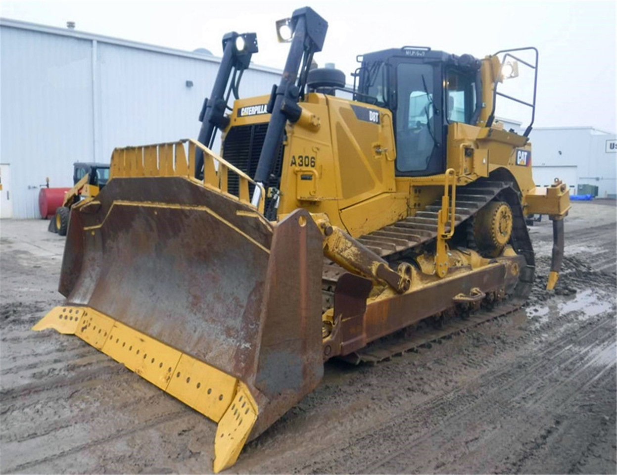 CATERPILLAR D8T - Bulldozer: photos 3 CATERPILLAR D8T - Bulldozer: photos 3
