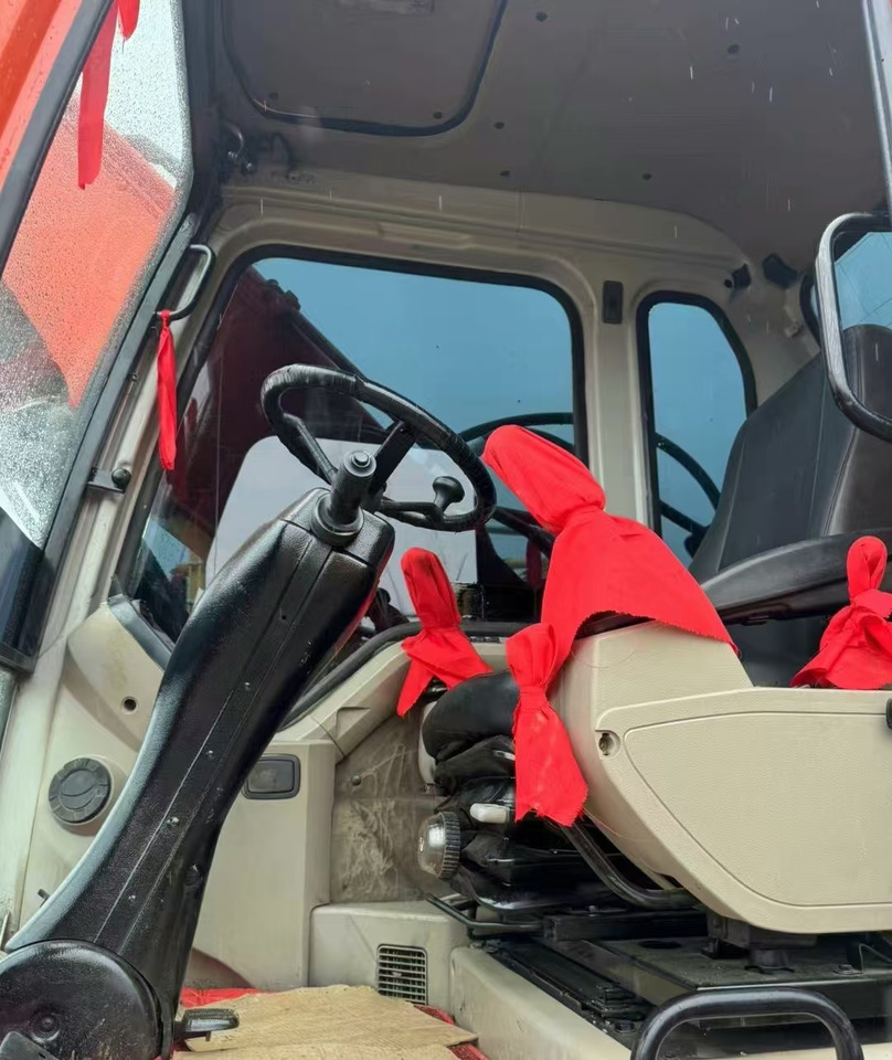 Doosan DX150W Wheel Loader click for Discount - Pelle sur pneus: photos 4 Doosan DX150W Wheel Loader click for Discount - Pelle sur pneus: photos 4